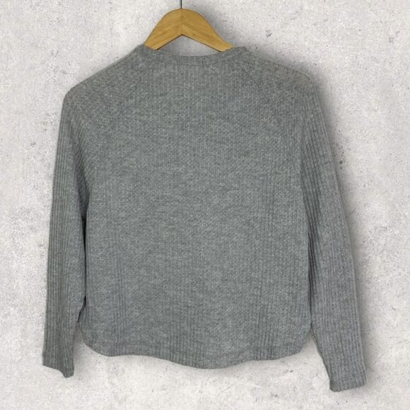 NEW Nordstrom Oversized Waffle Knit Snap Henley Long Sleeve Heather Grey Size XS - Picture 6 of 13